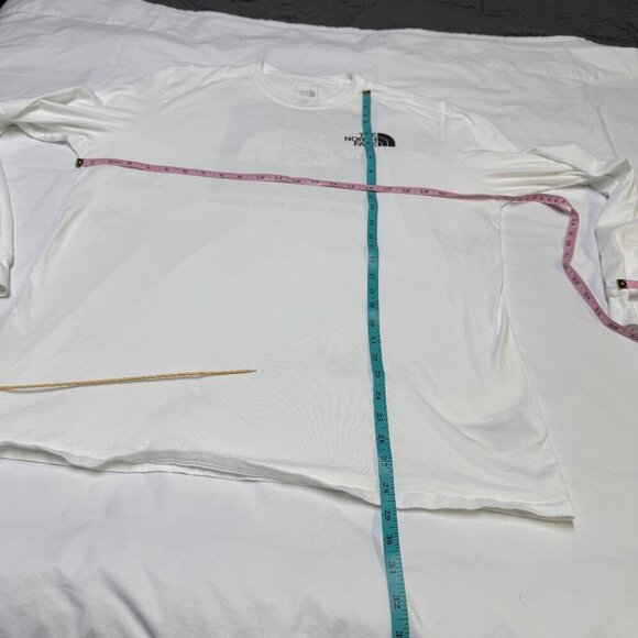 The North Face Men’s XL White Long Sleeve Back Logo Graphic Tee Shirt EUC - Picture 7 of 10